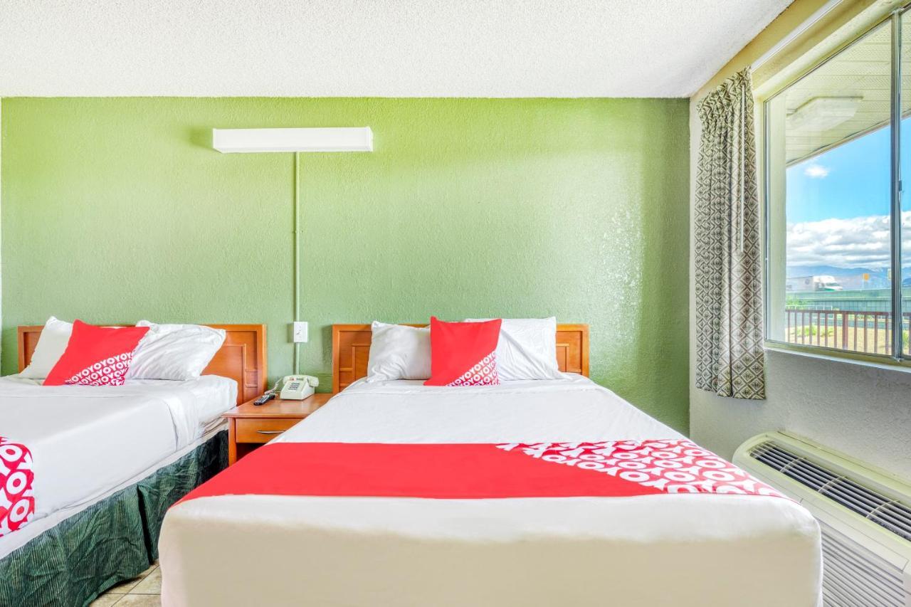 Oyo Hotel Tucson Downtown Eksteriør billede